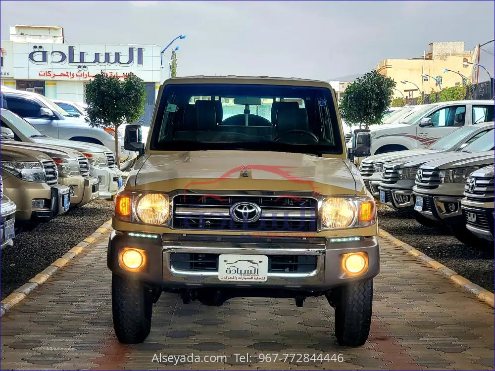 تويوتا لاندكروزر شاص غمارتين 2014, السيادة للسيارات - JTFBU71J7E4703910