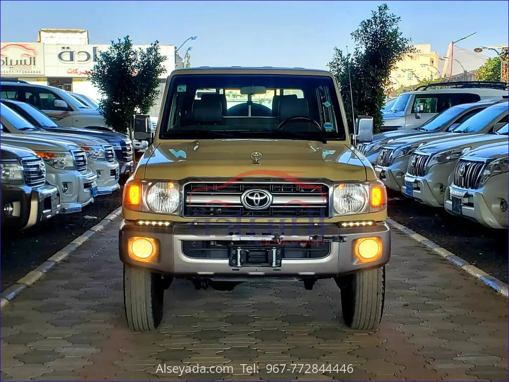 تويوتا لاندكروزر شاص غمارتين 2013, السيادة للسيارات - JTFBU71J9D4700070