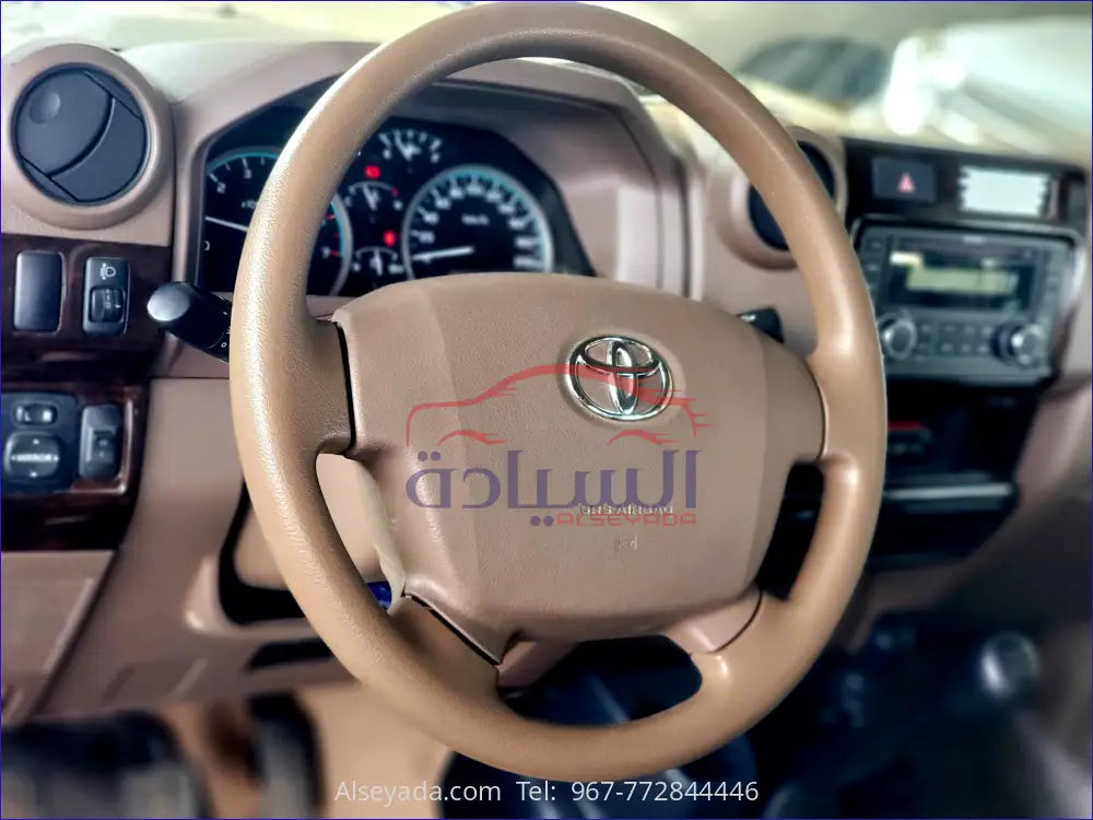 تويوتا لاندكروزر شاص غمارتين 2014, السيادة للسيارات - JTFBU71J7E4703910